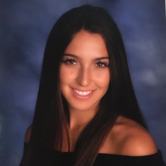 Meet your Posher, Gianna - Picture 1 of 1